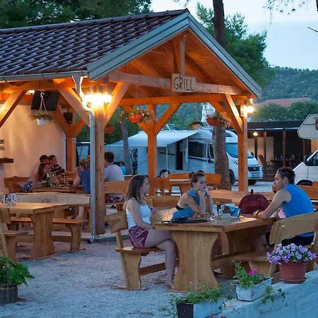 Mobile Sea Shell Kompleks wypoczynkowy Drage